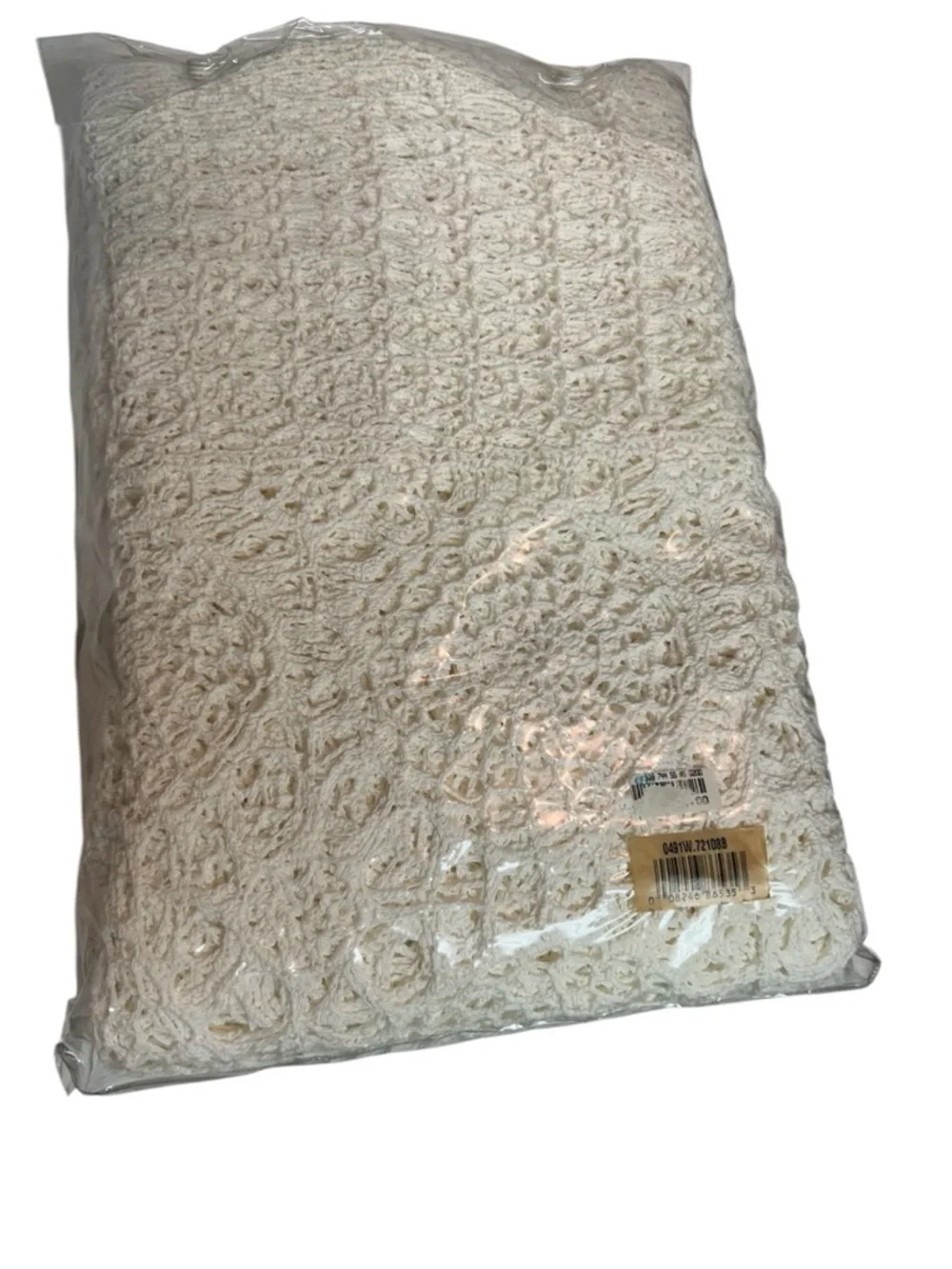 Home Spun Lace this tablecloth